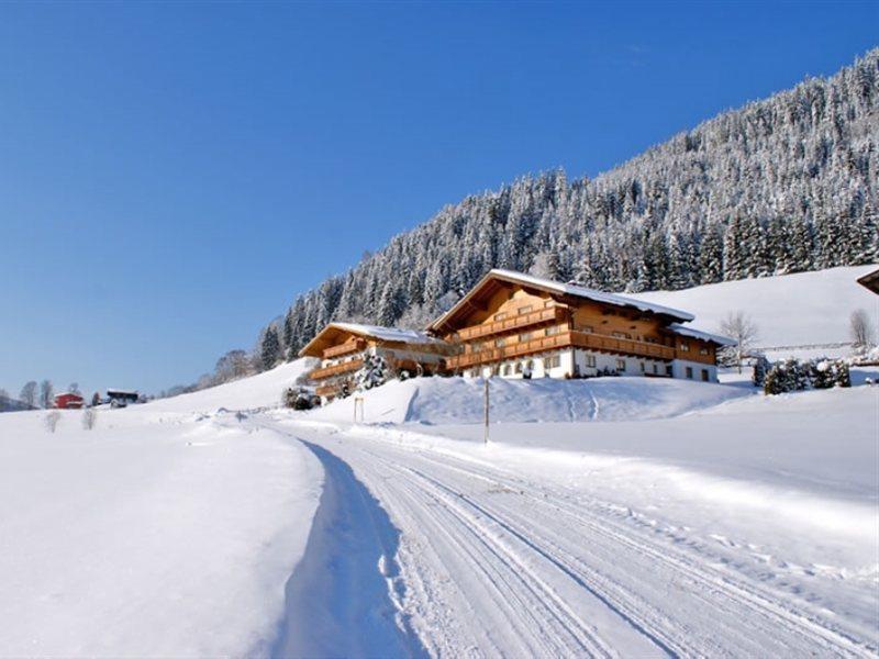 Ferienhaus And Reiterhof Poettler Флахау Екстер'єр фото